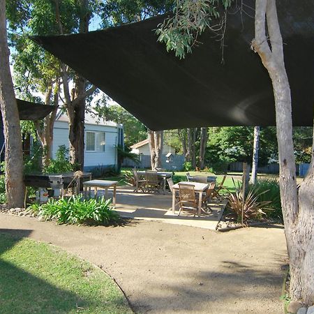 Huskisson Holiday Motel Cabins Jervis Bay Extérieur photo