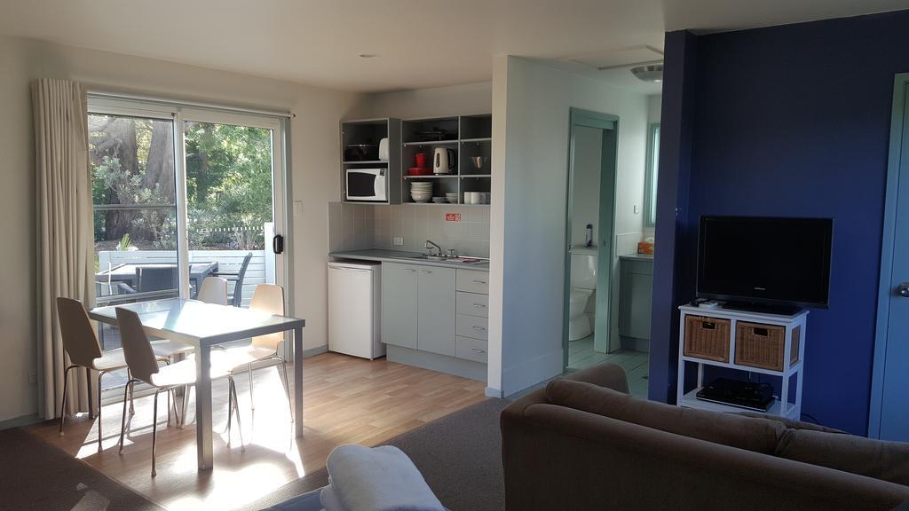 Huskisson Holiday Motel Cabins Jervis Bay Extérieur photo